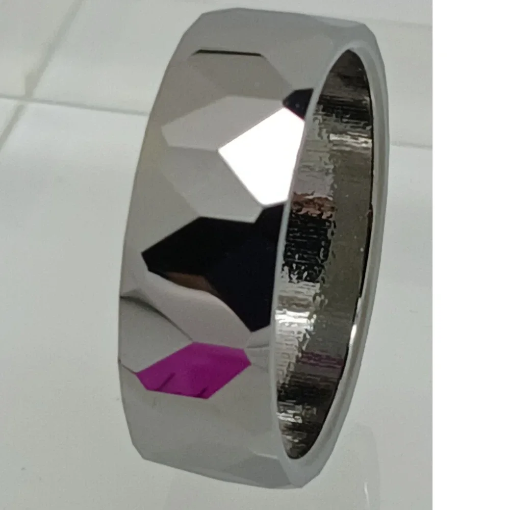 Vintage Tungsten Carbide Faceted Band Ring Mens Size 11.5 8mm Silver 90s Y2K NOS